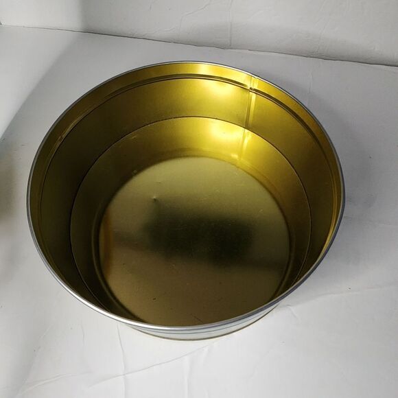 Schwan's Currier & Ives Home to Thanksgiving Tin - Picture 4 of 9